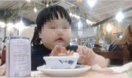 小胖是被谁爆料的视频,揭秘背后爆料者之谜